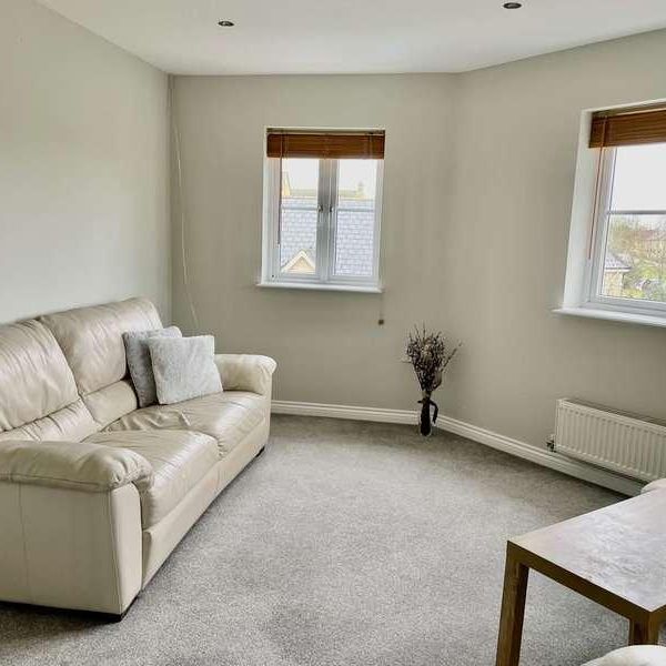 Bluebell Way, Carterton, OX18 - Photo 1