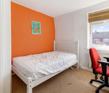 5 bedroom semi-detached house to rent - Photo 6