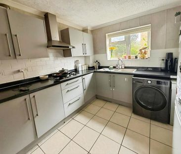 4 bedroom property to rent - Photo 4