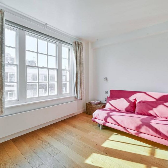 Studio to rent - Photo 1