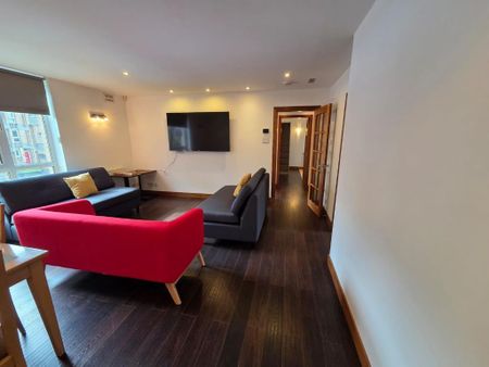 2 bedroom flat to rent - Photo 3