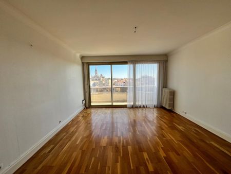 Location Appartement 3 pièces 76m² NIORT 79000 - Photo 2