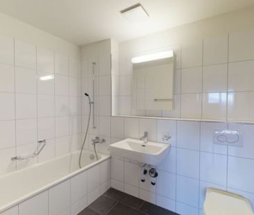 Modern 3.5 room apartment - Photo 4