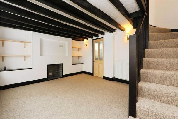 2 bedroom terraced house to rent - Photo 1