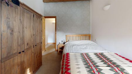 2 bedroom House To Let - Photo 4