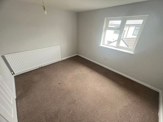 3 bedroom apartment to rent Stenson Road, Sunnyhill, DE23 - Photo 1