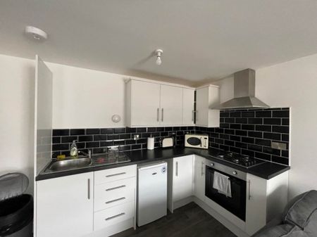 Weston-super-Mare, North Somerset - Photo 4