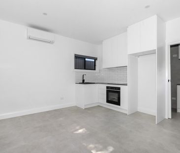 Studio In Quiet Location - Photo 2