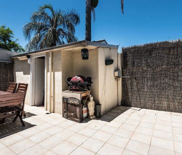 220 Ross Street, - Photo 4