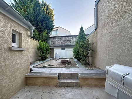 Maison à louer - REIMS-BD ROBESPIERRE - Photo 5