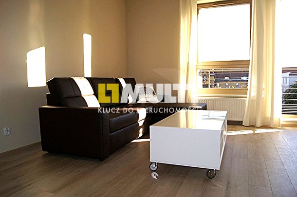 APARTAMENT 2 POKOJE Z GARAŻEM - Photo 1