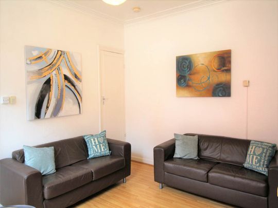 Vicarage Street (room 2), Kirkstall, Leeds - Photo 1