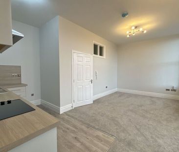 Flat 5, Beck House, 3 West Parade Road, Scarborough - Photo 1