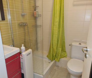 Location Appartement 1 pièce 24m² ST DENIS 97400 - Photo 6