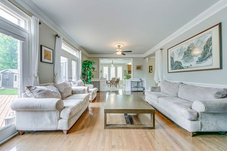 For Lease - 2393 Gamble Road, Oakville, Ontario - Photo 2