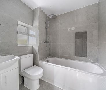 6 bedroom semi-detached house to rent - Photo 3