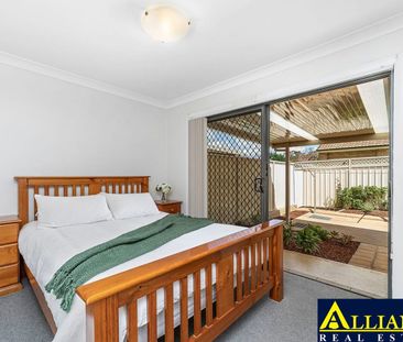 Beautifully Maintained Family Home - Photo 2