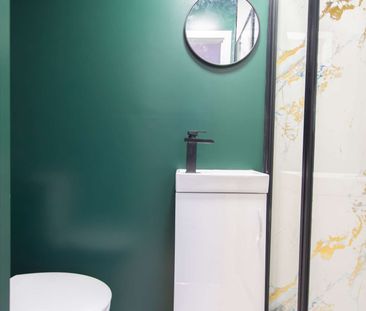 Blackwell Road Room 6 - Photo 5