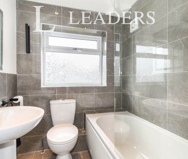 3 bedroom house to rent Talke Road, Chesterton, ST5 - Photo 6