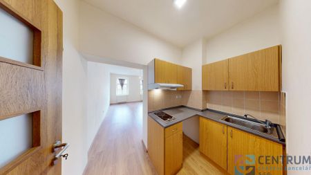 Pronájem bytu 2+kk 59 m² - Fotografie 2