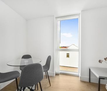 1 bedroom flat to rent - Photo 5