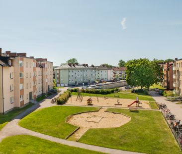Östermalmsvägen, Finspång - Photo 1