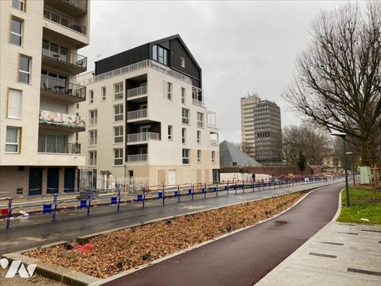 A louer à ROUEN, résidence Carré Flaubert - Appartement 2 pièces avec balcon et parking - Loi PInel - Photo 1