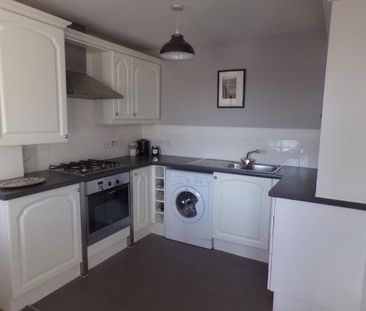 2 bedroom flat to rent - Photo 6