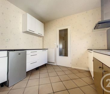 Location Appartement 1 pièce 37m² ST ANDRE LES VERGERS 10120 - Photo 3