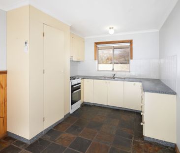 QUALITY 3 BEDROOM IN QUIET LOCATION - Photo 4
