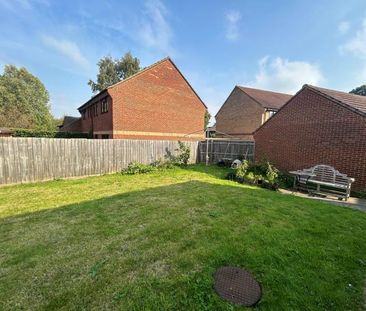 2 bedroom maisonette to rent - Photo 1