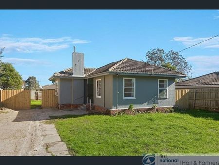 3 Bedroom Home - Photo 2