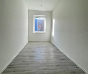 Zentrale Obergeschosswohnung als Erstbezug - Foto 3