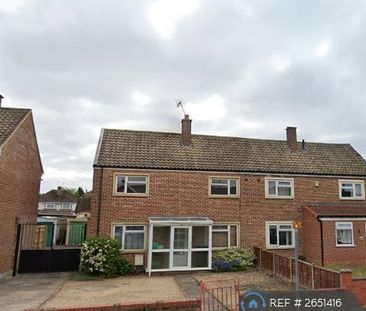 4 bedroom semi-detached house to rent - Photo 6