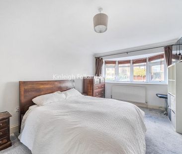 4 bedroom semi-detached house to rent - Photo 5