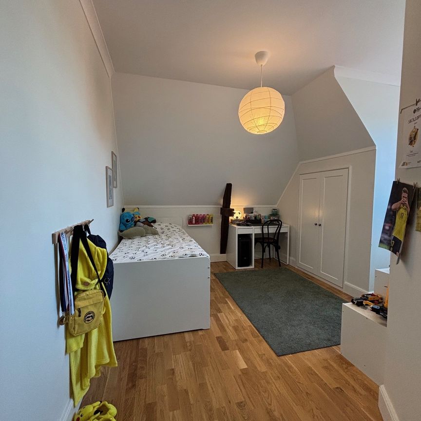 Andra Villagatan 7 - Photo 1