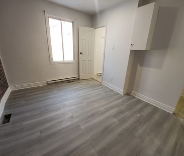 10580 Boulevard Saint-Laurent, #203 - Photo 1