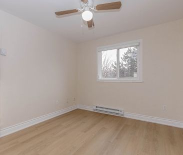 For Lease - 2289 Munn's Avenue, Oakville, Ontario - Photo 5