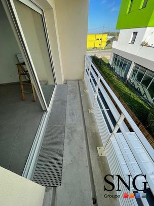 T2 AVEC BALCON ET DEUX PARKINGS EN SOUS SOL - Photo 1