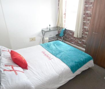 2 bedroom detached house to rent - Photo 3