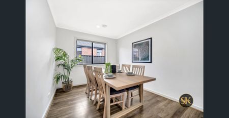#ModernFamilyHome#11 Bronze Street, Tarneit VIC 3029 - Photo 3