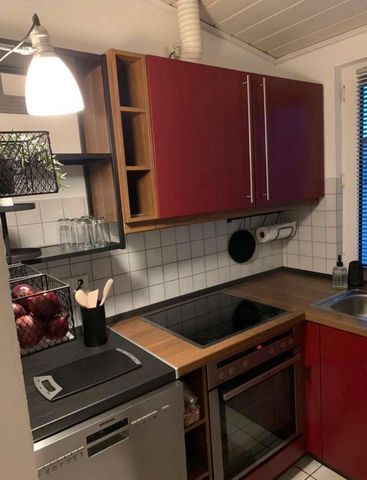 Geräumige DG-Wohnung In Gelnhausen Stadtkern - Photo 3