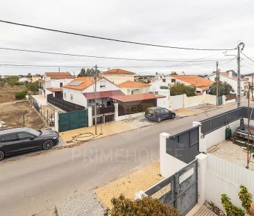 House T3 in Azeitão (São Lourenço e São Simão), Setúbal - Photo 4
