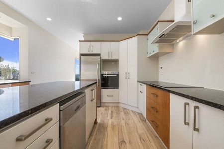 LIVE LIFE IN LUXURY ON THE BEACH! - Photo 4