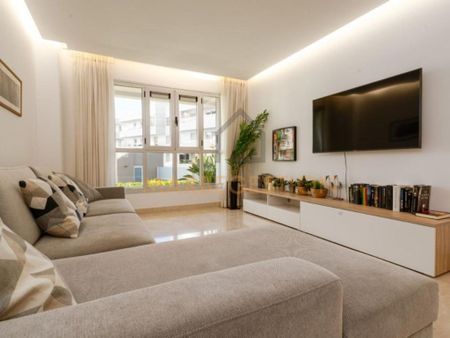 3 room luxury Apartment for rent in Marbella, Spain - Photo 4