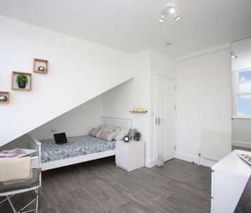 1 bedroom in a house share to rent - Photo 6