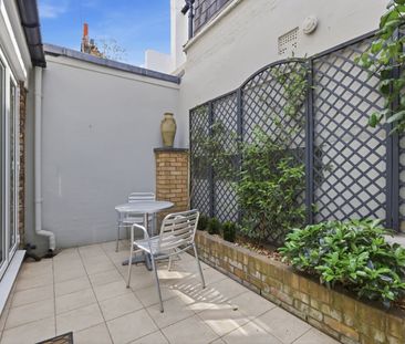 2 Bed Terraced House, Ann's Close, SW1X - Photo 3
