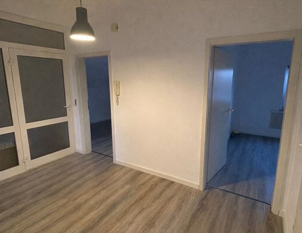 Zu vermieten: 3 Zimmer Dachgeschoss Wohnung in Langenfeld - Foto 1