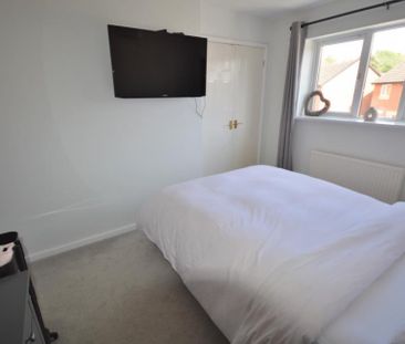 Hunters Rise, Telford - £895 pcm - Photo 2