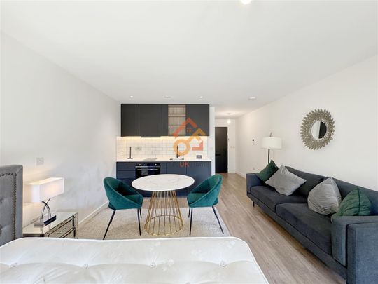 Fermont House, 15 Beaufort Square, London NW9 - Photo 1